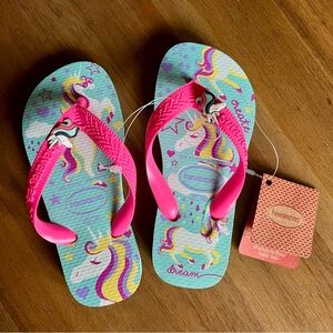 NWT Havaianas Kids Size 11/12C